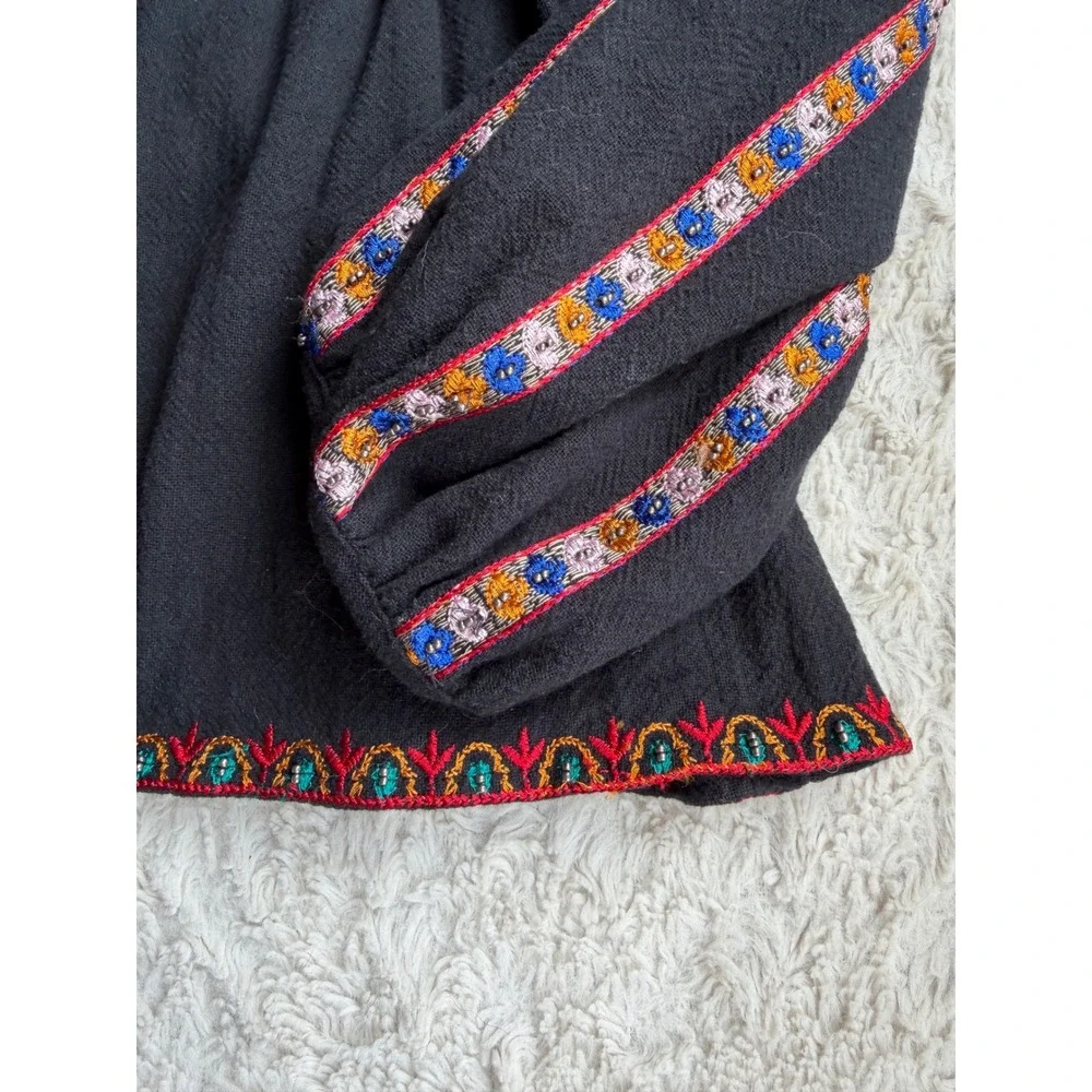 New Zara Beaded Folk Embroidered Tassel‎ Boho Blouse Balloon Sleeve Top NWT M